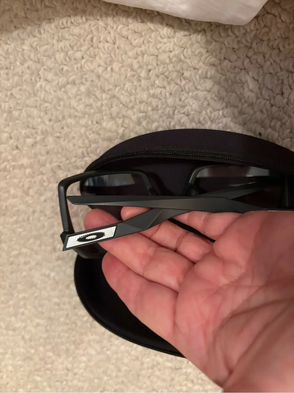 Oakley Black Semi-Rigid Sunglasses Case with Embossed Logo Sutro $235